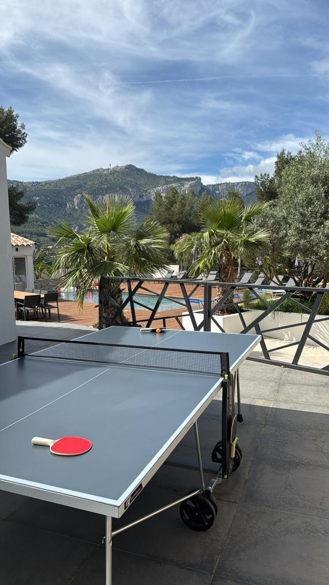 Villa Holistika : Bed And Breakfast / Pool / Air Conditioning/ Mont Faron Toulon Extérieur photo
